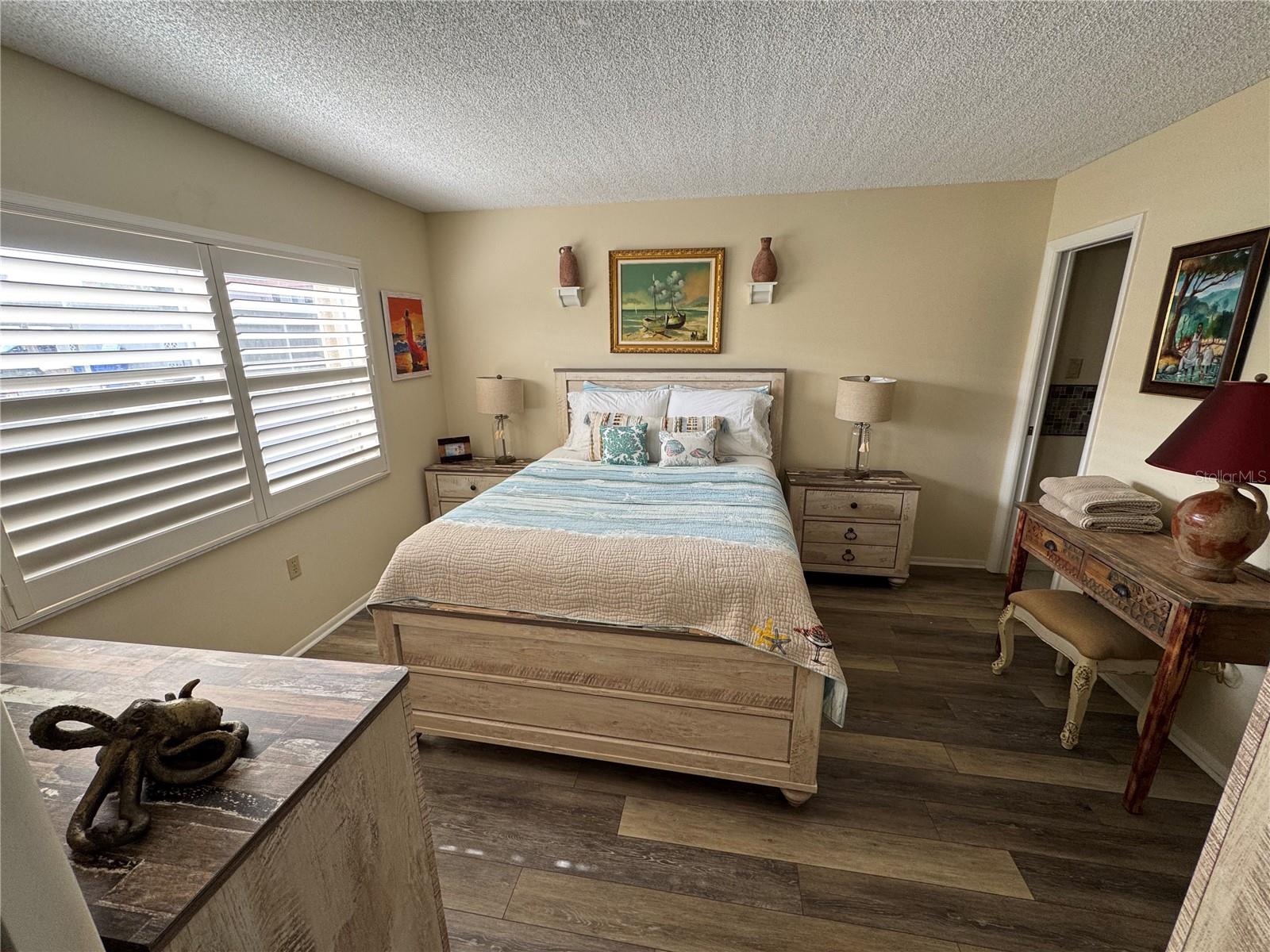 Image 14 of 17 For 1400 Tarpon Center Drive 111