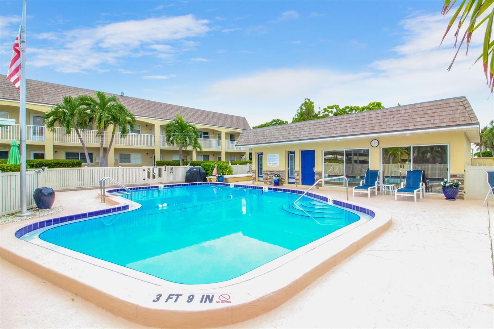 Image 24 of 24 For 1400 Tarpon Center Drive 206