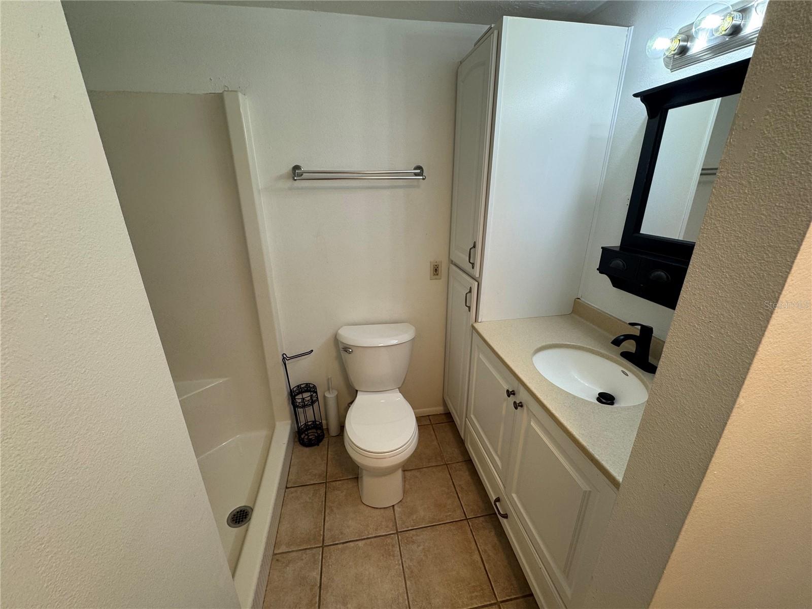 Image 32 of 44 For 3740 Aberdeen Drive