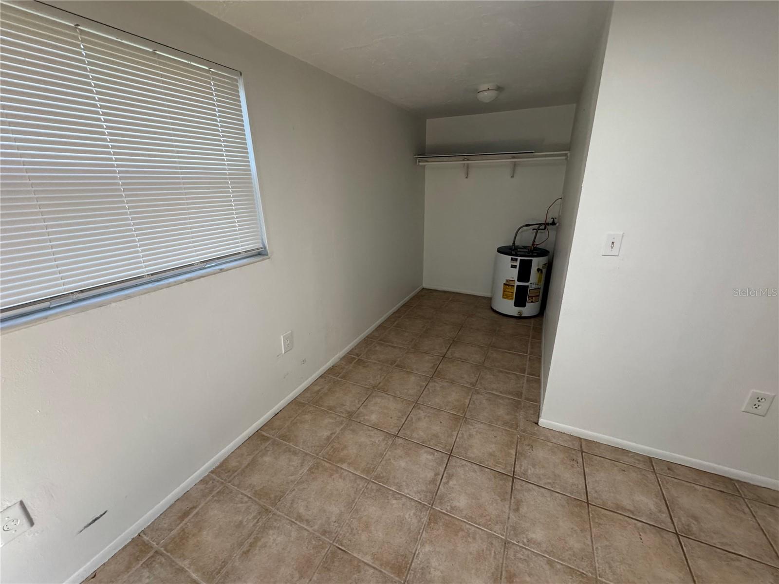 Image 35 of 44 For 3740 Aberdeen Drive