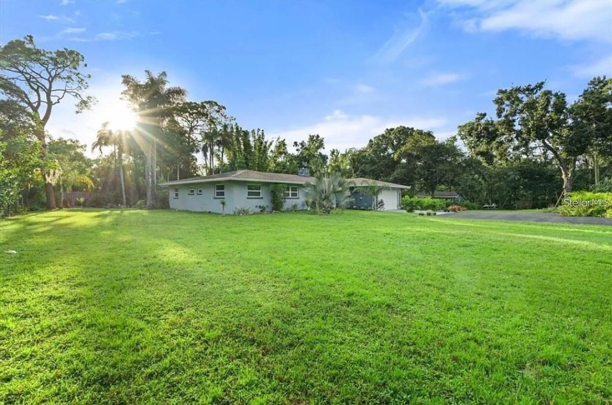 Image 44 of 44 For 3740 Aberdeen Drive