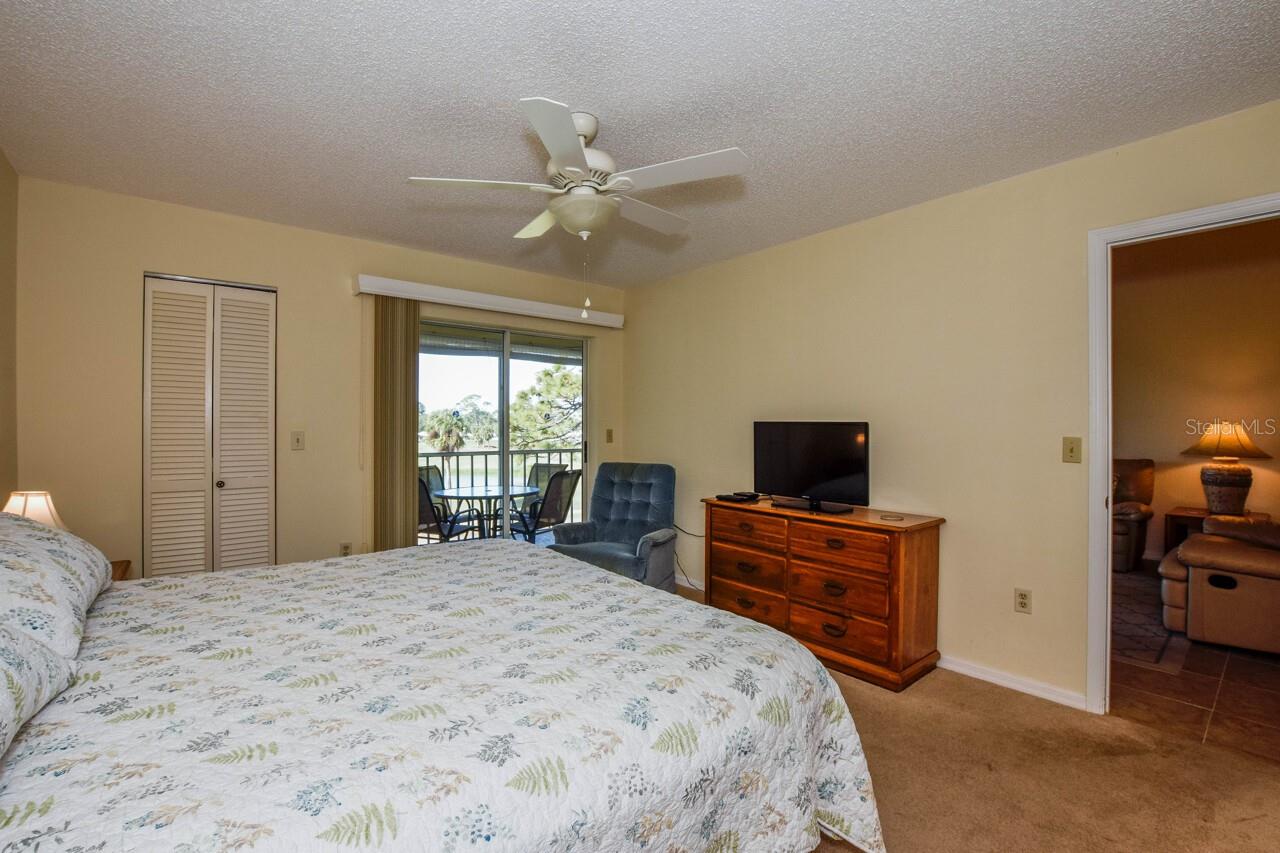 Image 12 of 53 For 437 Cerromar Lane 519