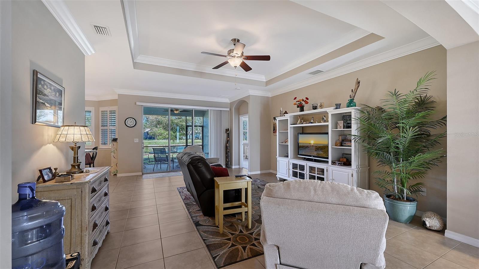 Image 14 of 67 For 5400 Layton Drive