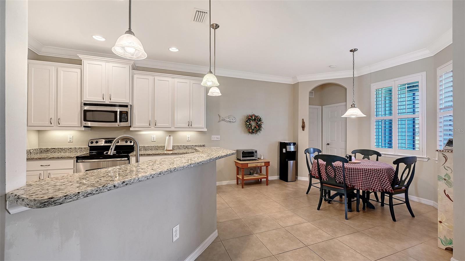 Image 18 of 67 For 5400 Layton Drive