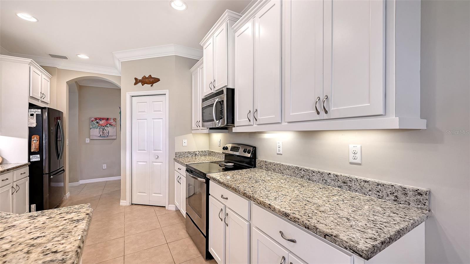 Image 21 of 67 For 5400 Layton Drive