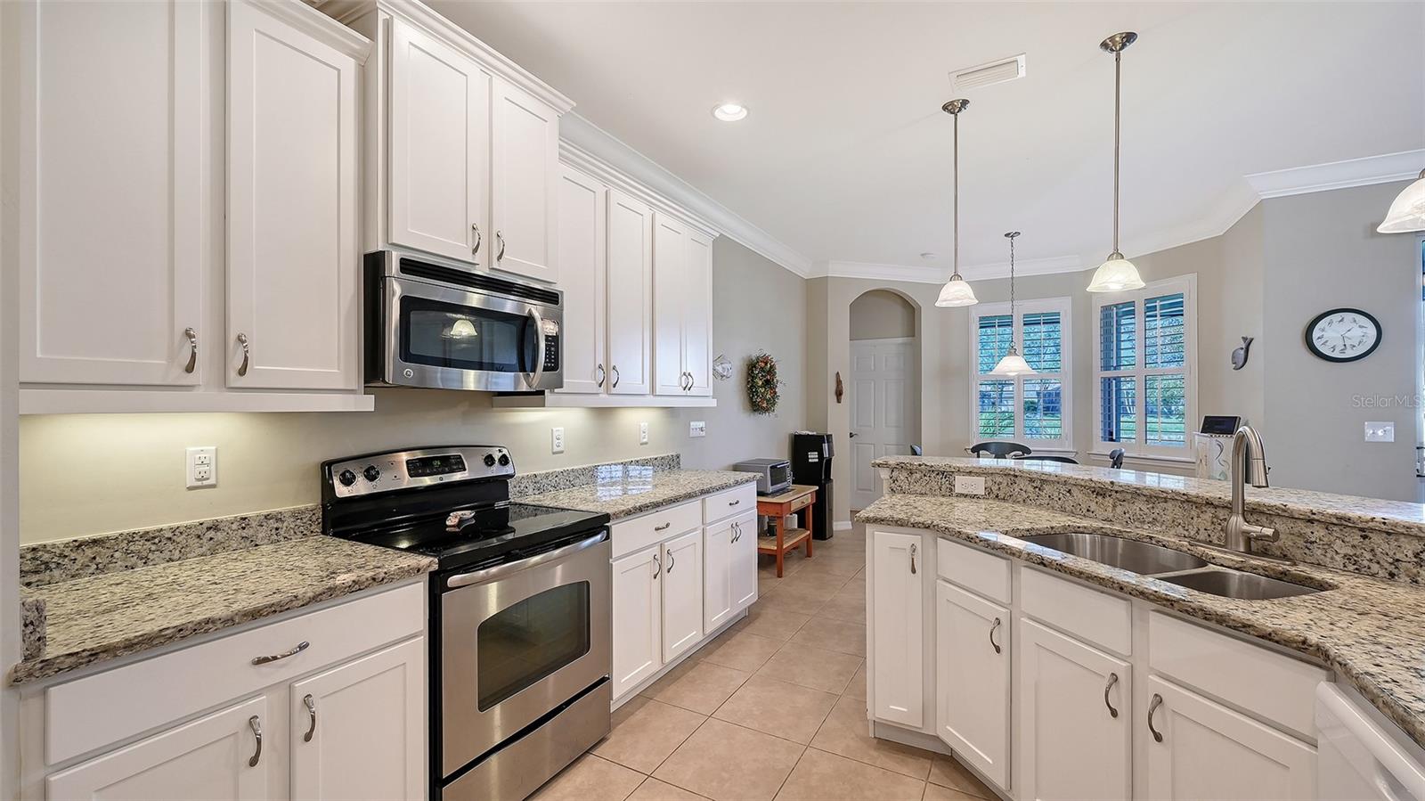 Image 23 of 67 For 5400 Layton Drive