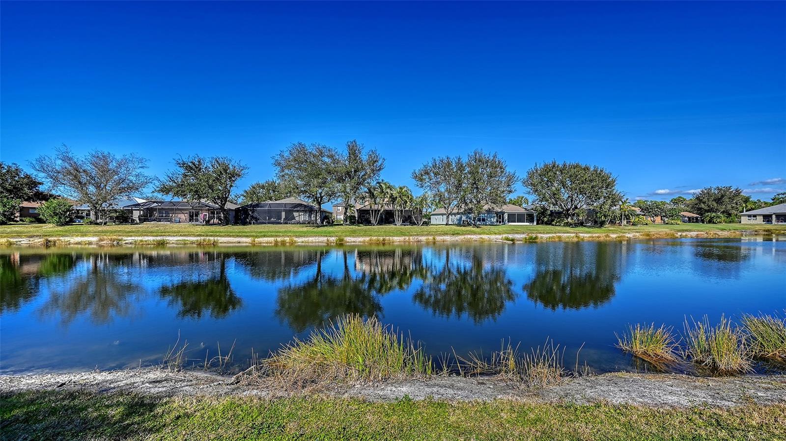 Image 39 of 67 For 5400 Layton Drive