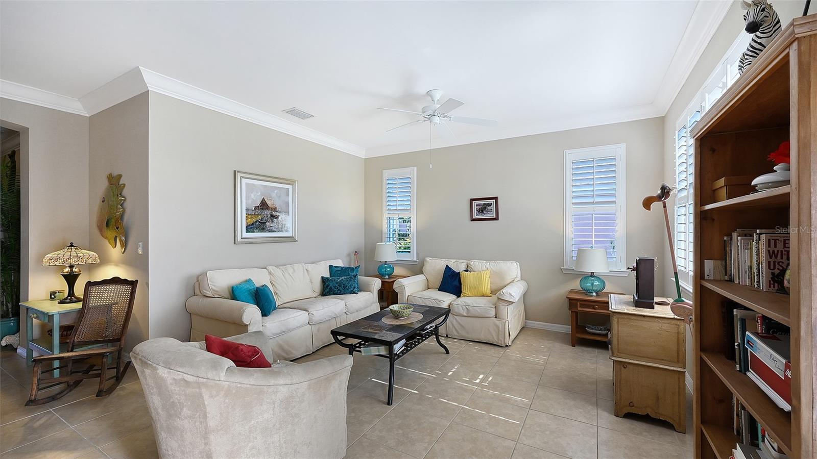 Image 4 of 67 For 5400 Layton Drive