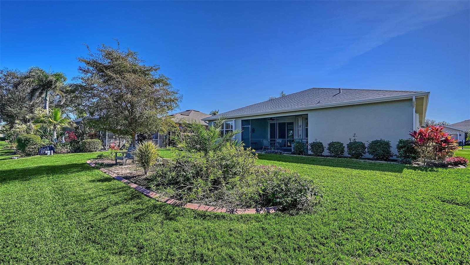 Image 40 of 67 For 5400 Layton Drive