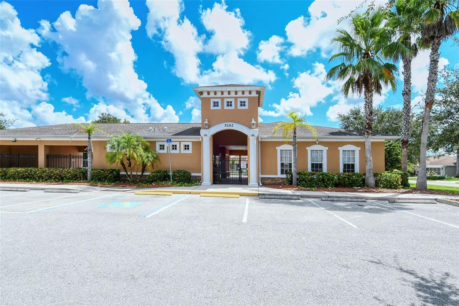 Image 44 of 67 For 5400 Layton Drive