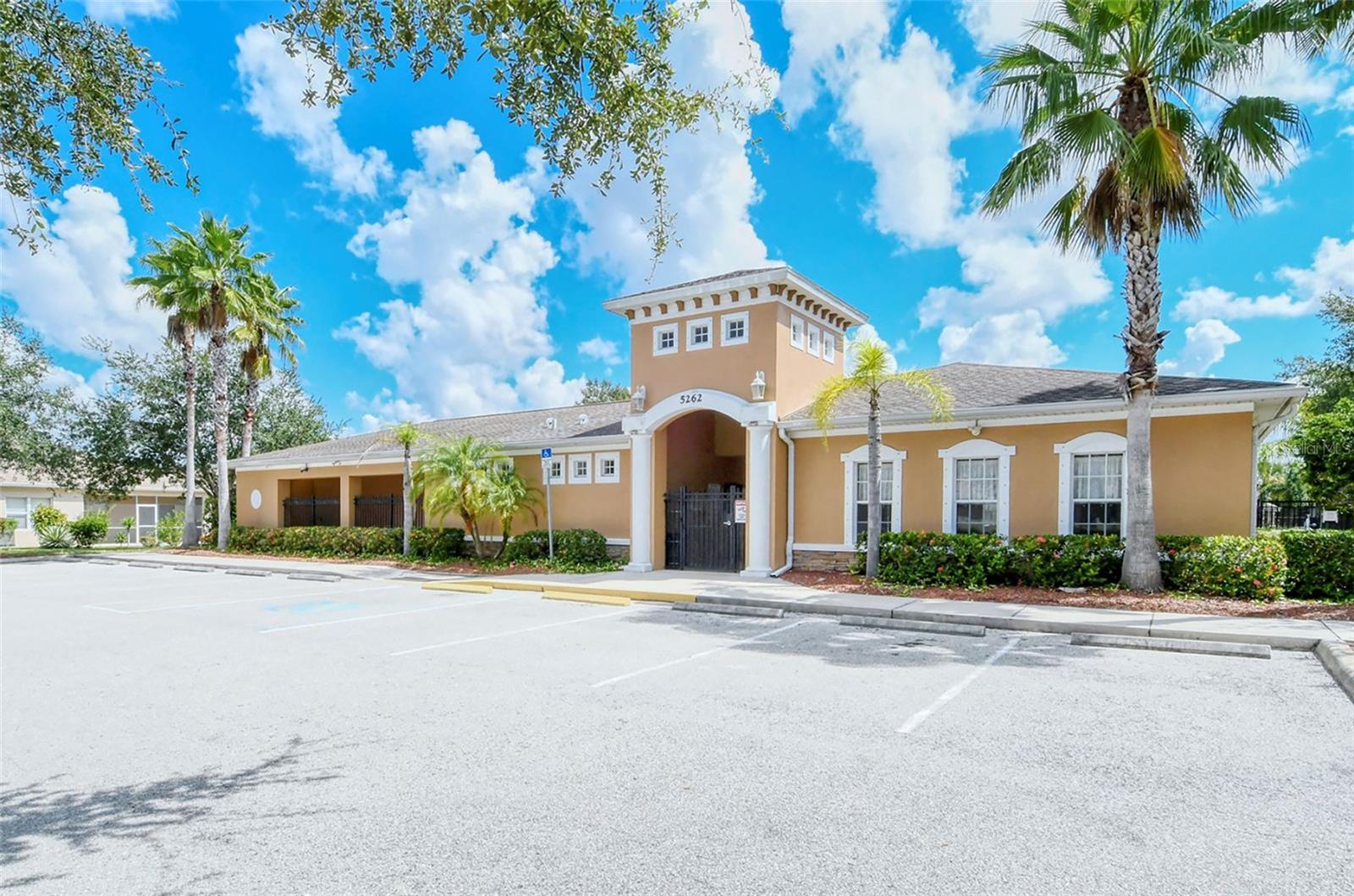 Image 45 of 67 For 5400 Layton Drive