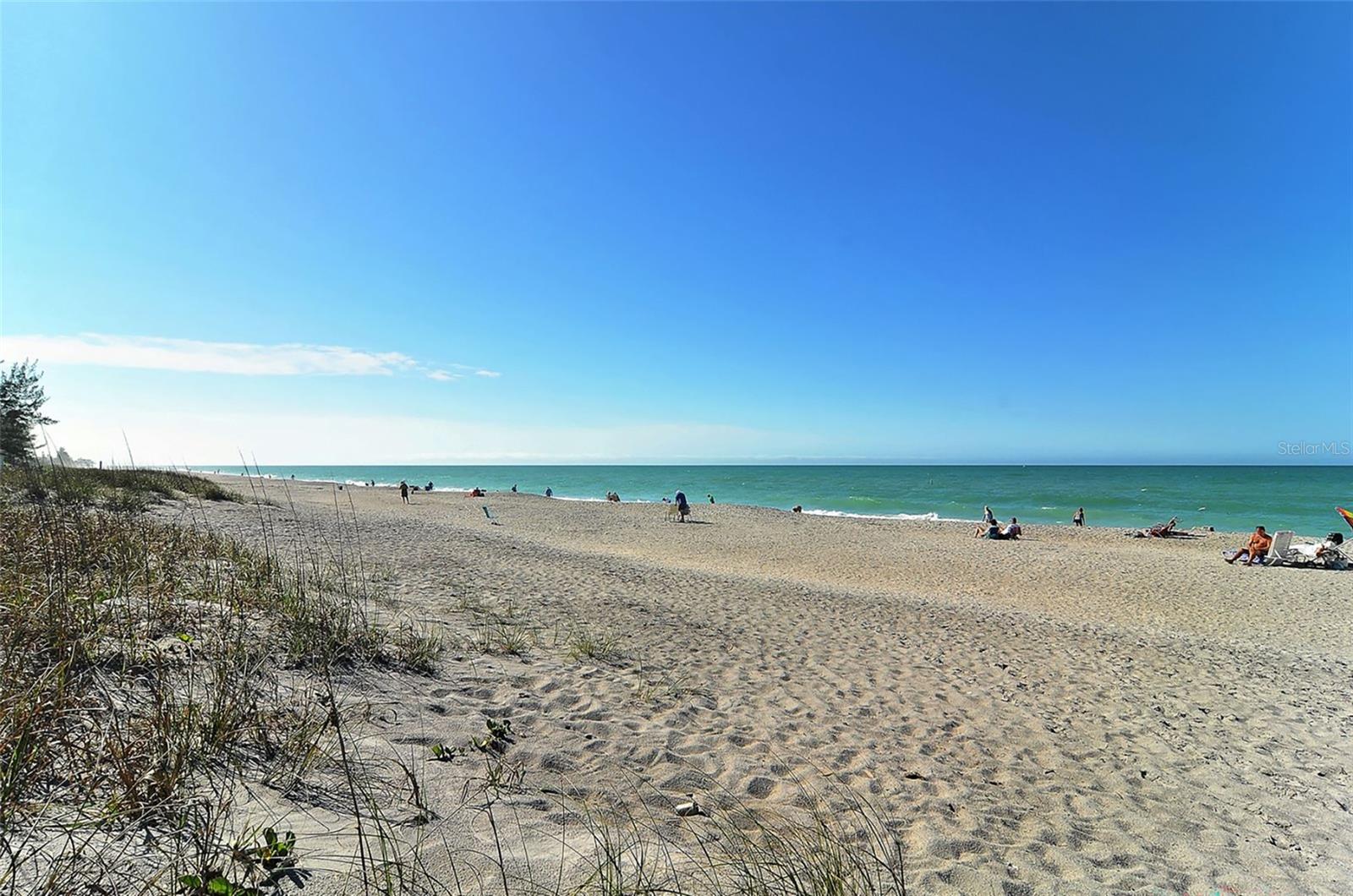 Image 57 of 67 For 5400 Layton Drive