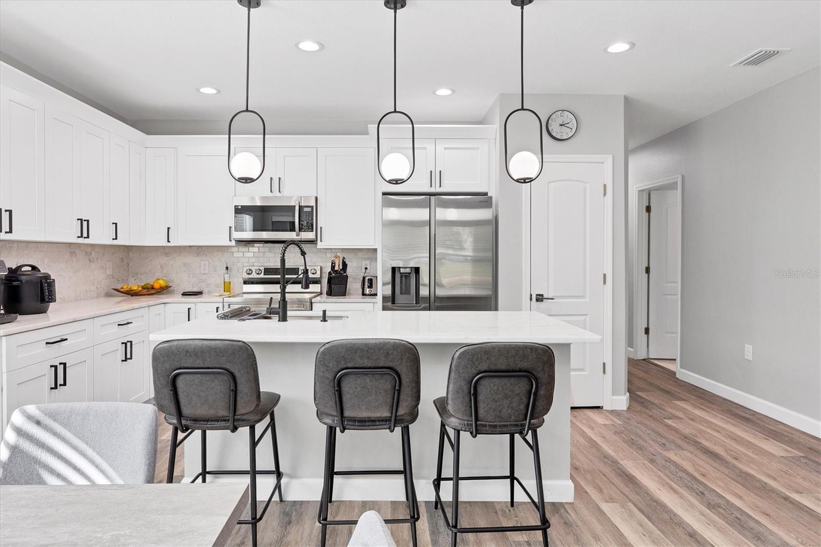 Image 17 of 62 For 338 Boundary Boulevard