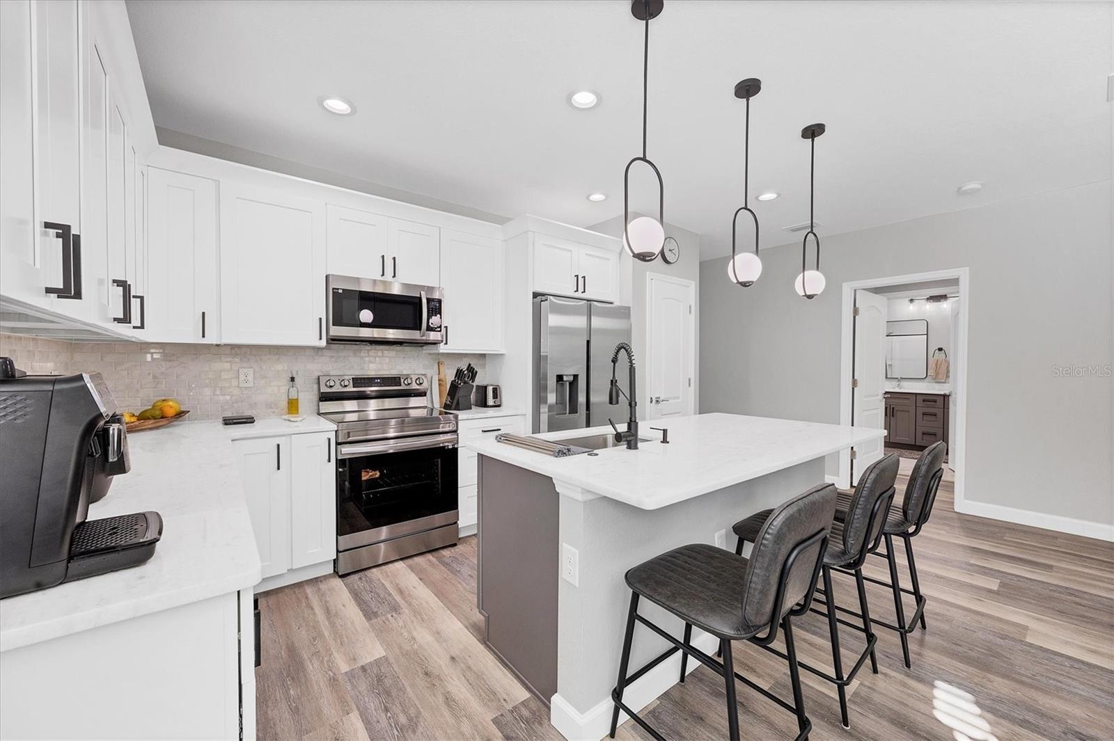 Image 18 of 62 For 338 Boundary Boulevard