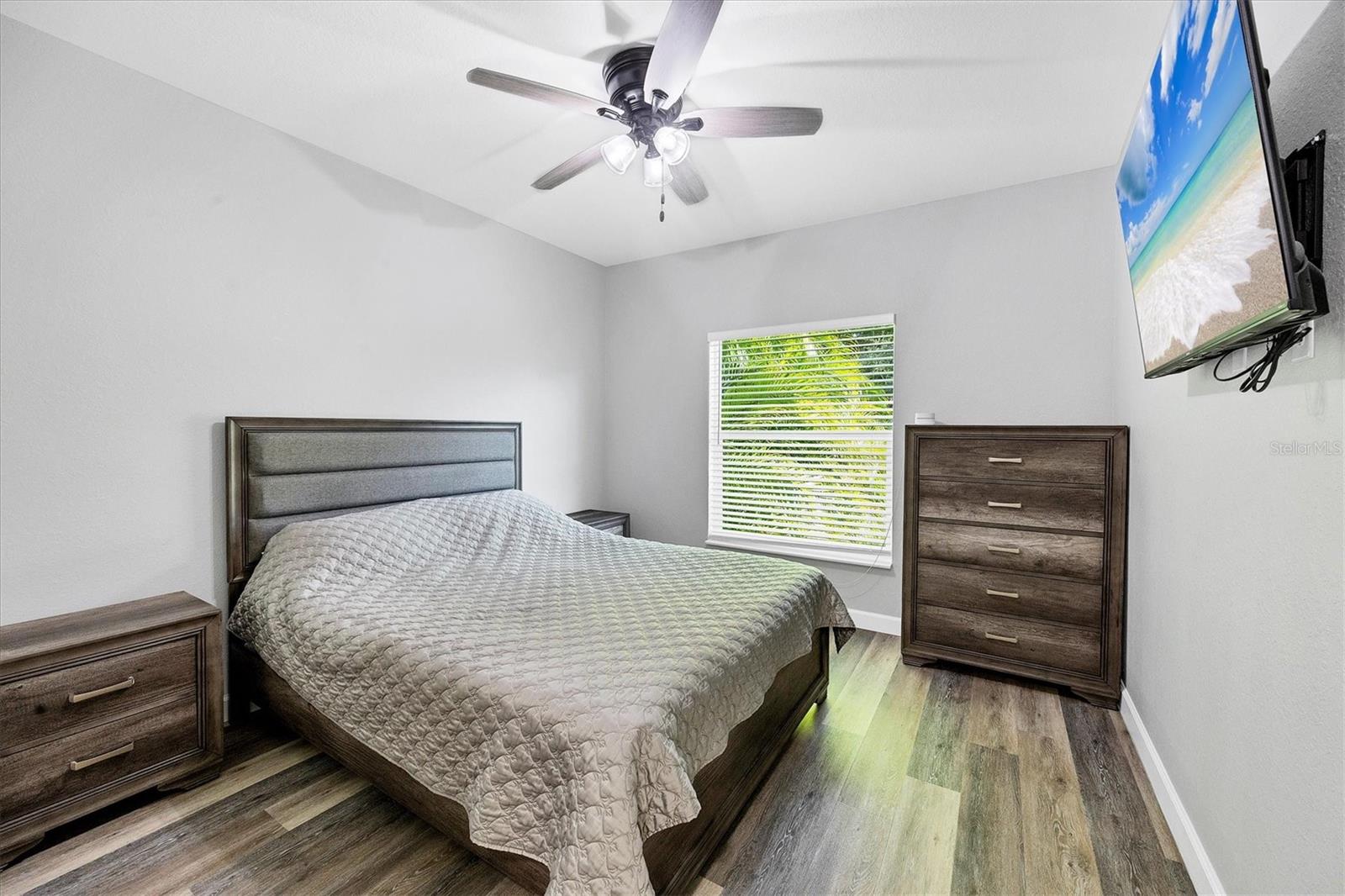 Image 22 of 62 For 338 Boundary Boulevard