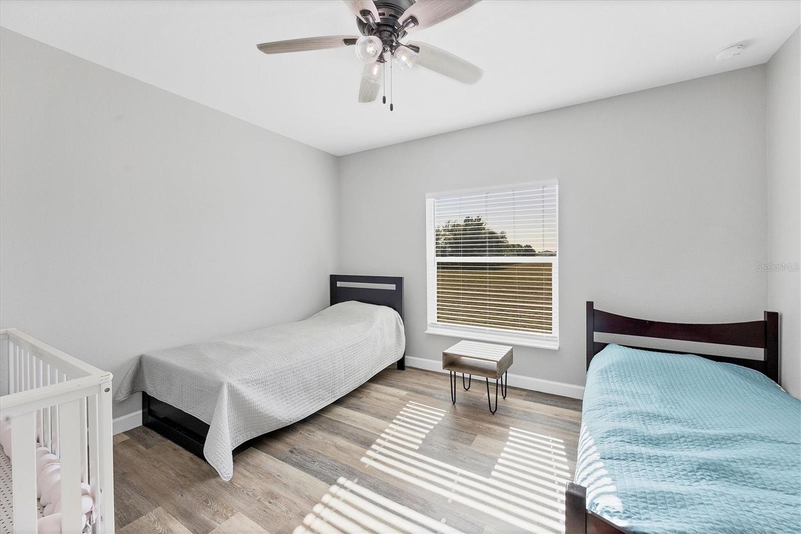 Image 25 of 62 For 338 Boundary Boulevard