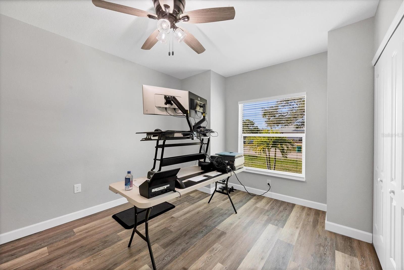 Image 27 of 62 For 338 Boundary Boulevard