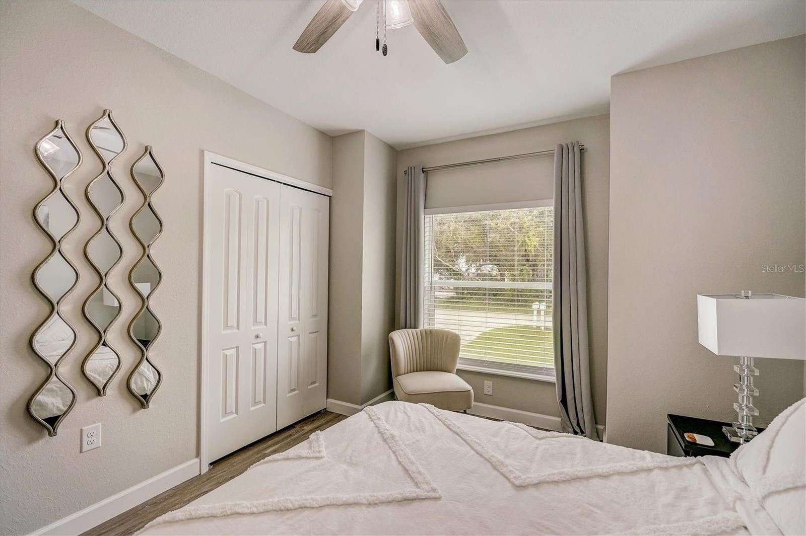 Image 46 of 62 For 338 Boundary Boulevard