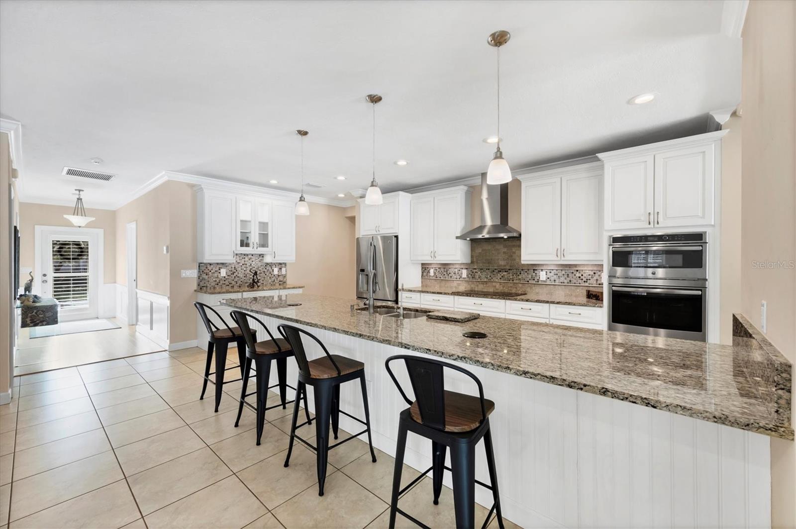 Image 22 of 66 For 18 Golf View Drive