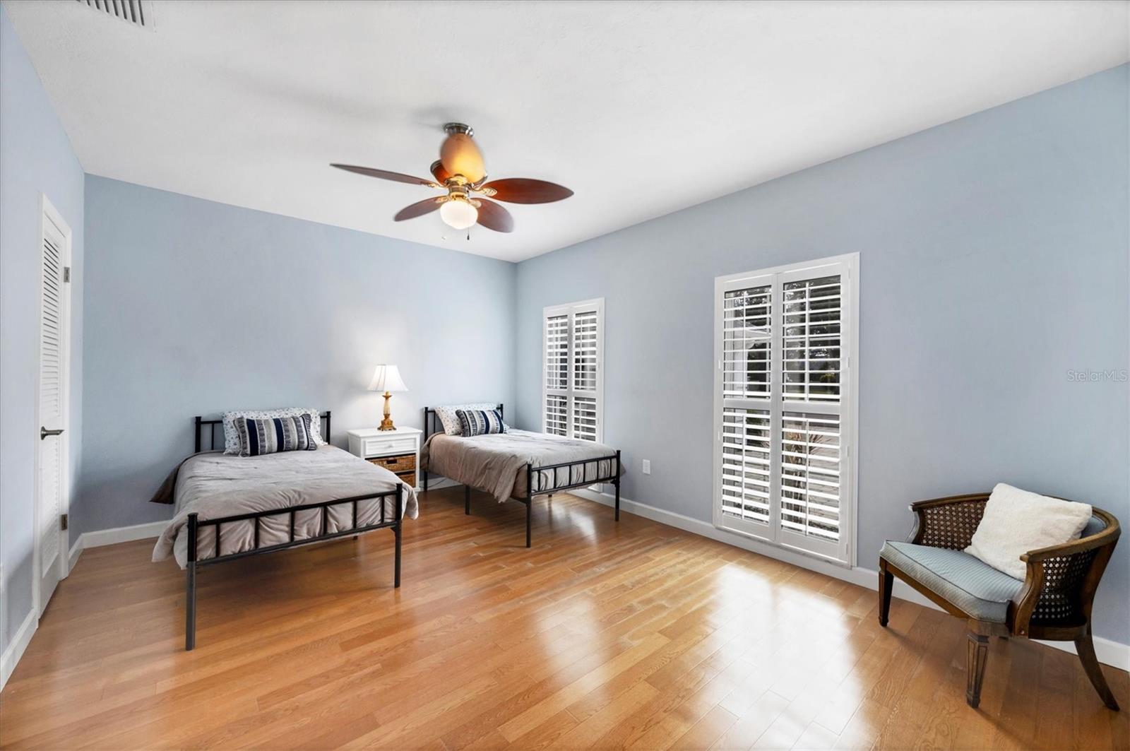 Image 26 of 66 For 18 Golf View Drive