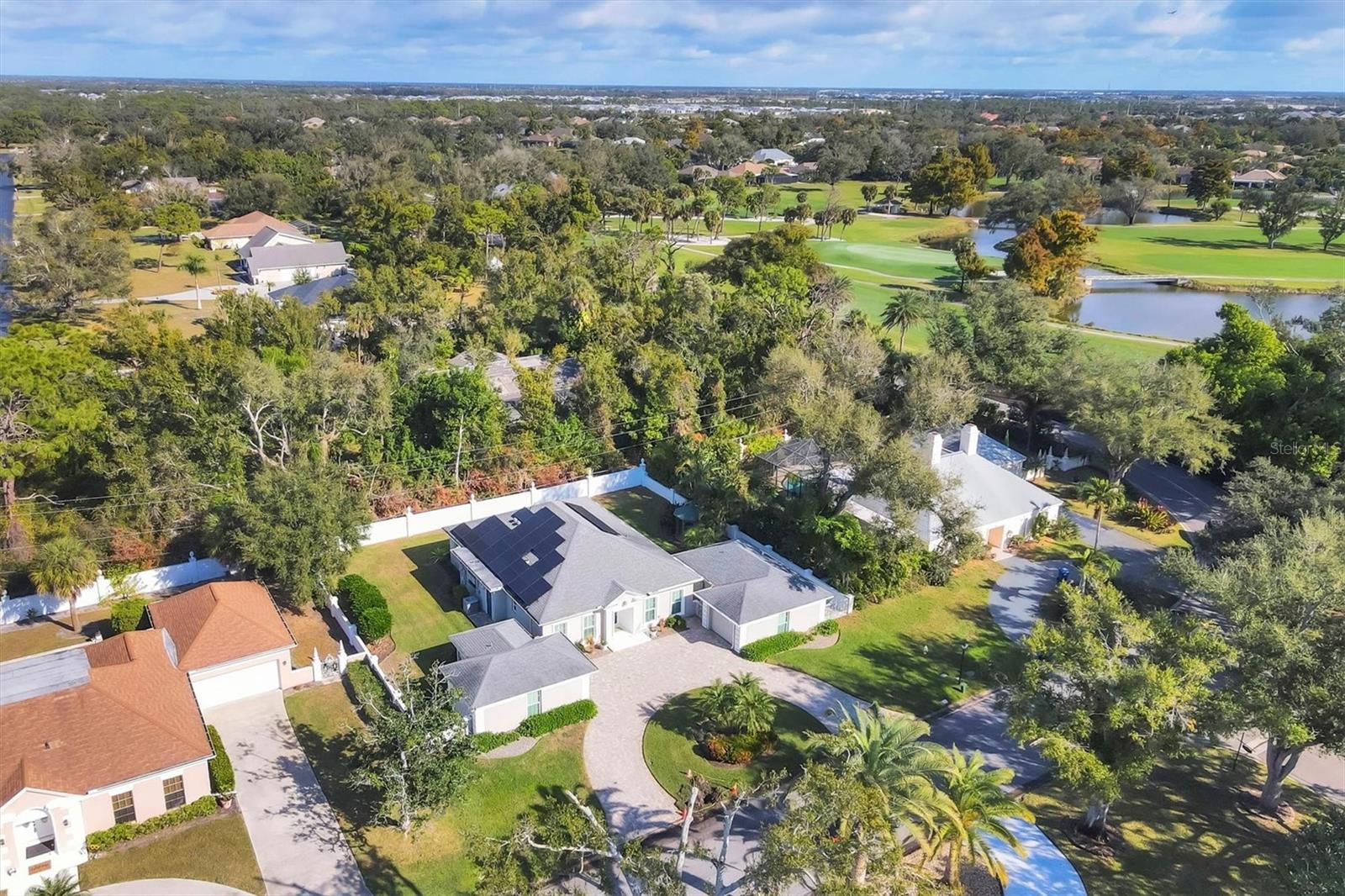 Image 9 of 66 For 18 Golf View Drive