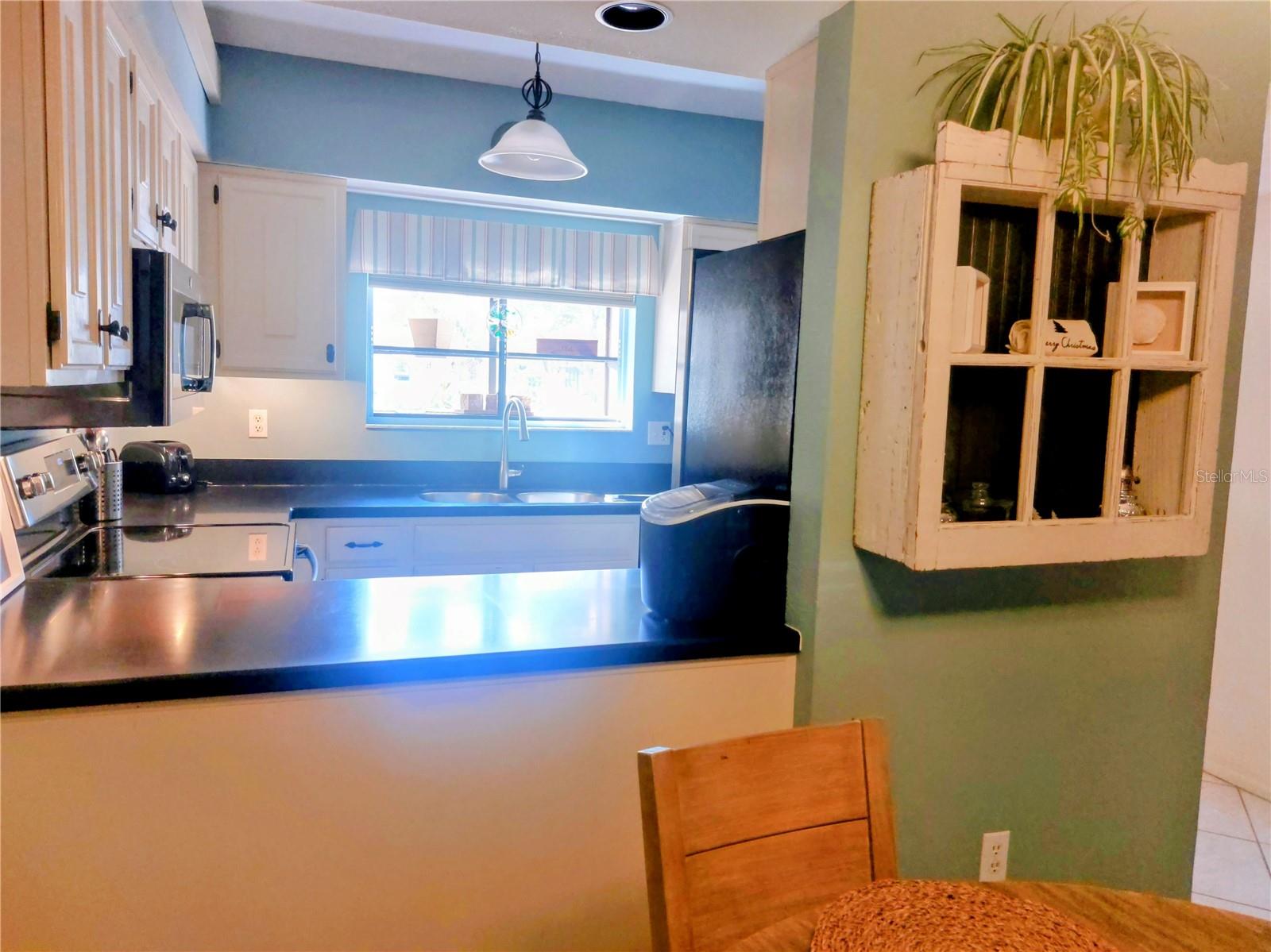 Image 12 of 46 For 5724 Beaumont Loop