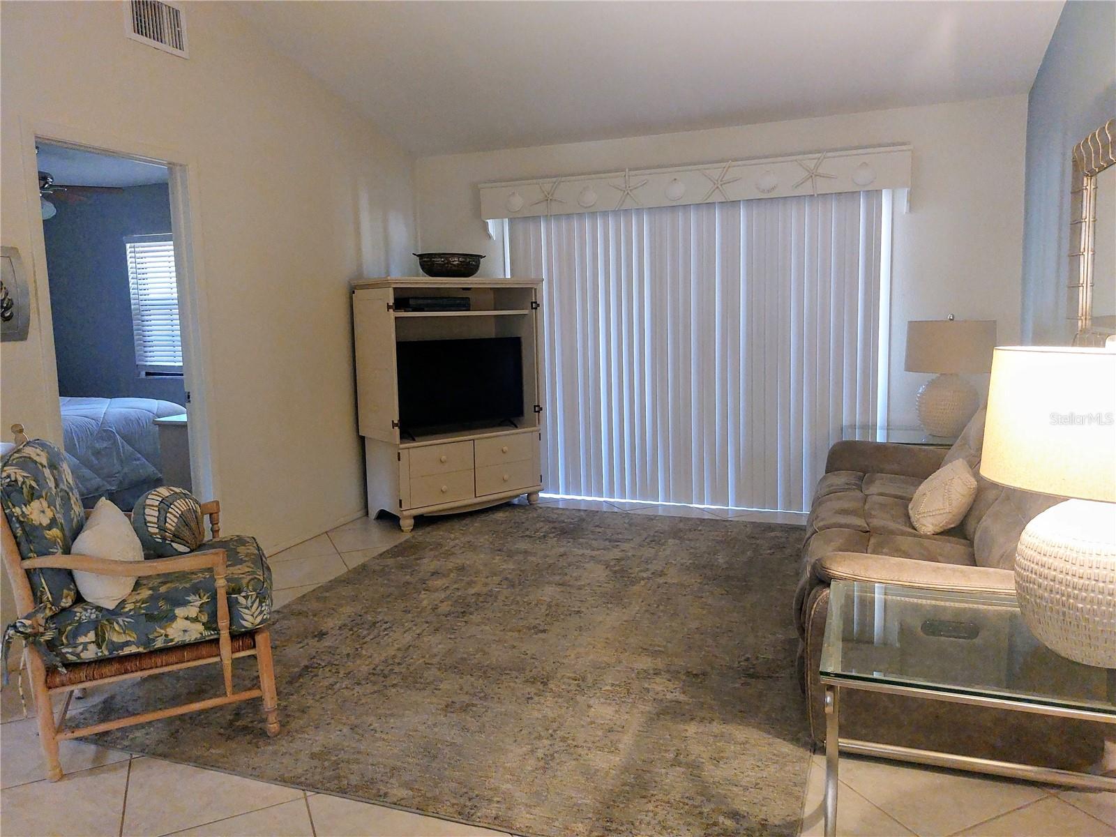 Image 16 of 46 For 5724 Beaumont Loop