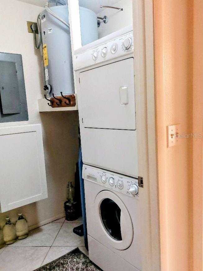 Image 19 of 46 For 5724 Beaumont Loop