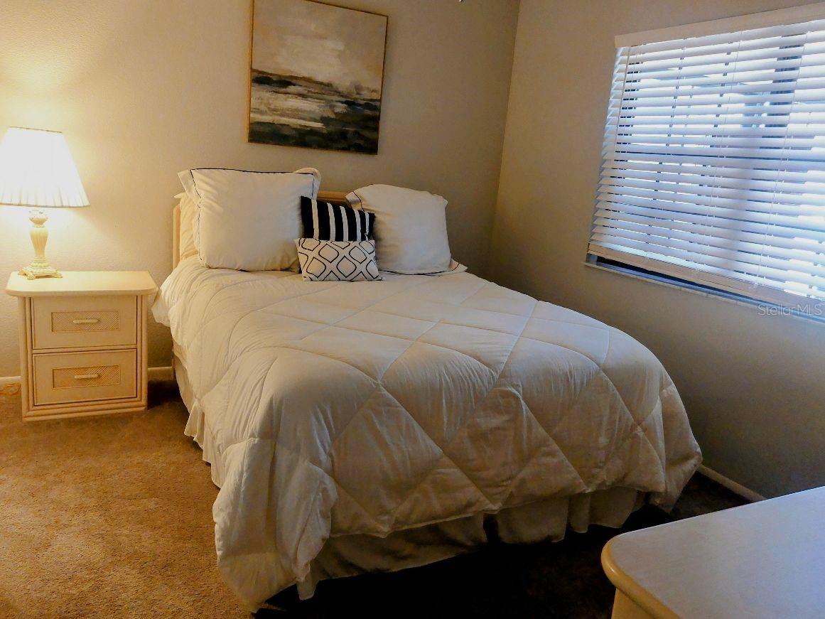 Image 20 of 46 For 5724 Beaumont Loop