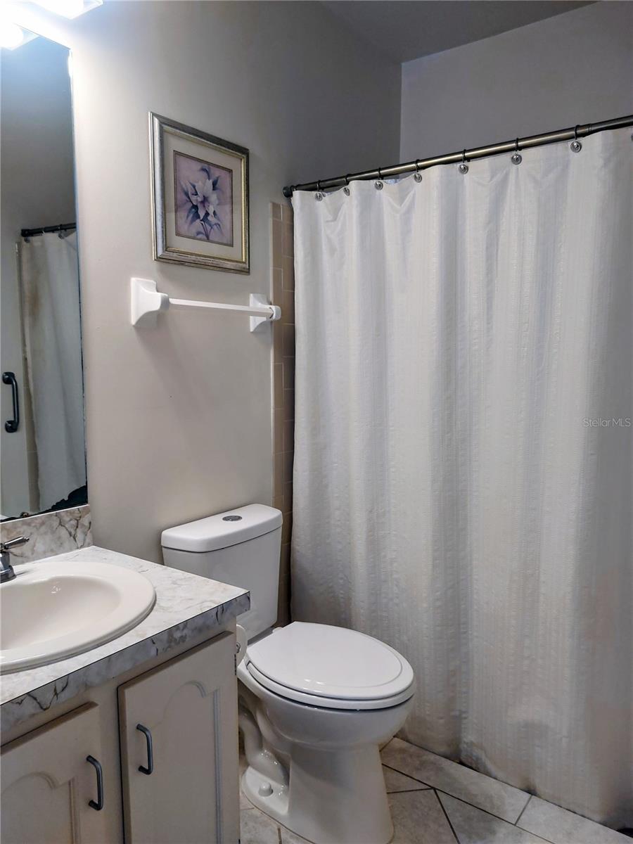 Image 29 of 46 For 5724 Beaumont Loop