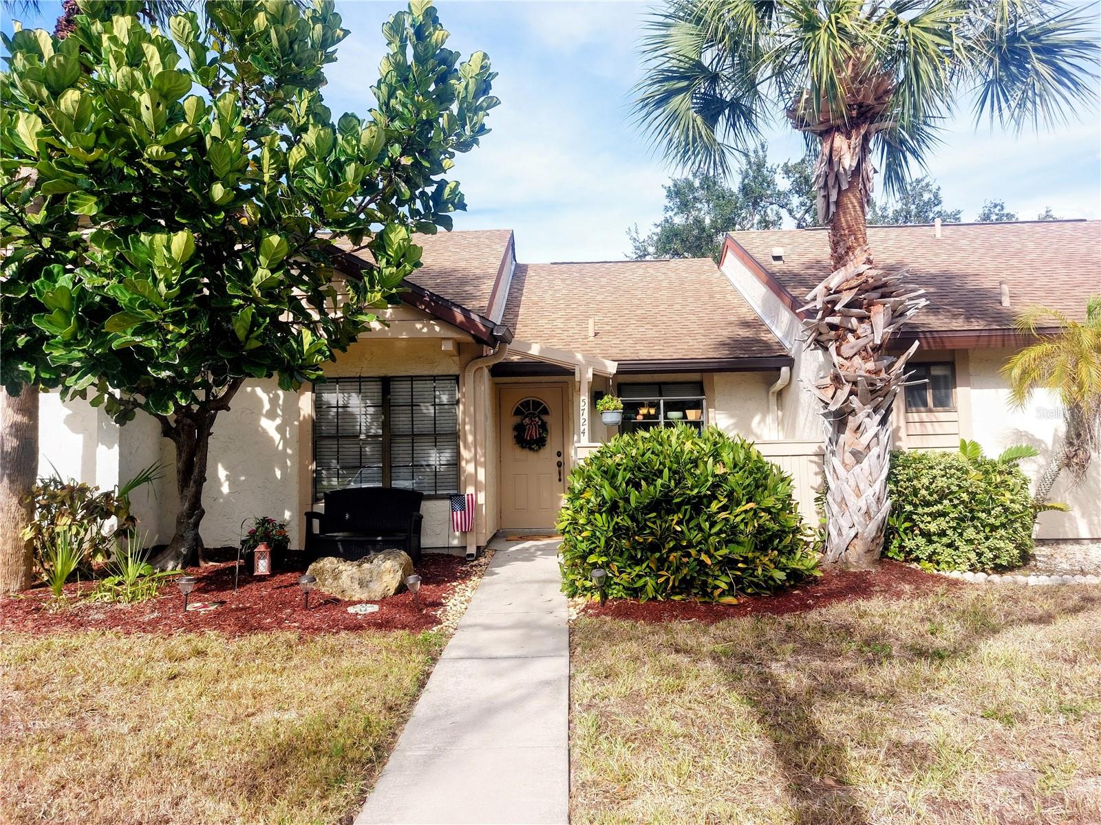 Image 3 of 46 For 5724 Beaumont Loop