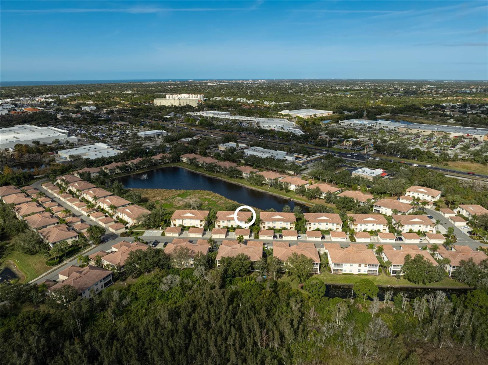 Image 42 of 52 For 4421 Corso Venetia Boulevard D21