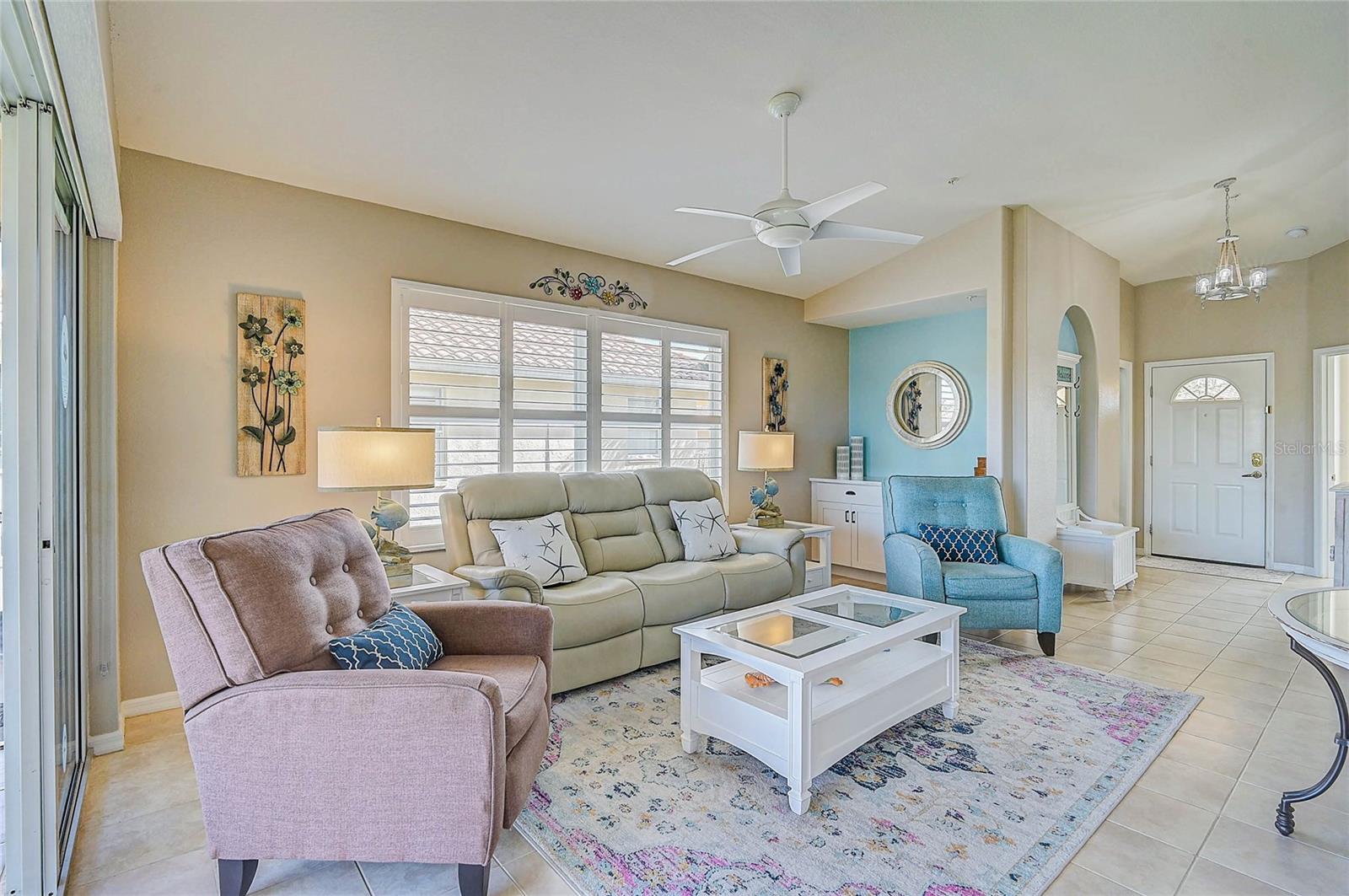 Image 7 of 52 For 4421 Corso Venetia Boulevard D21