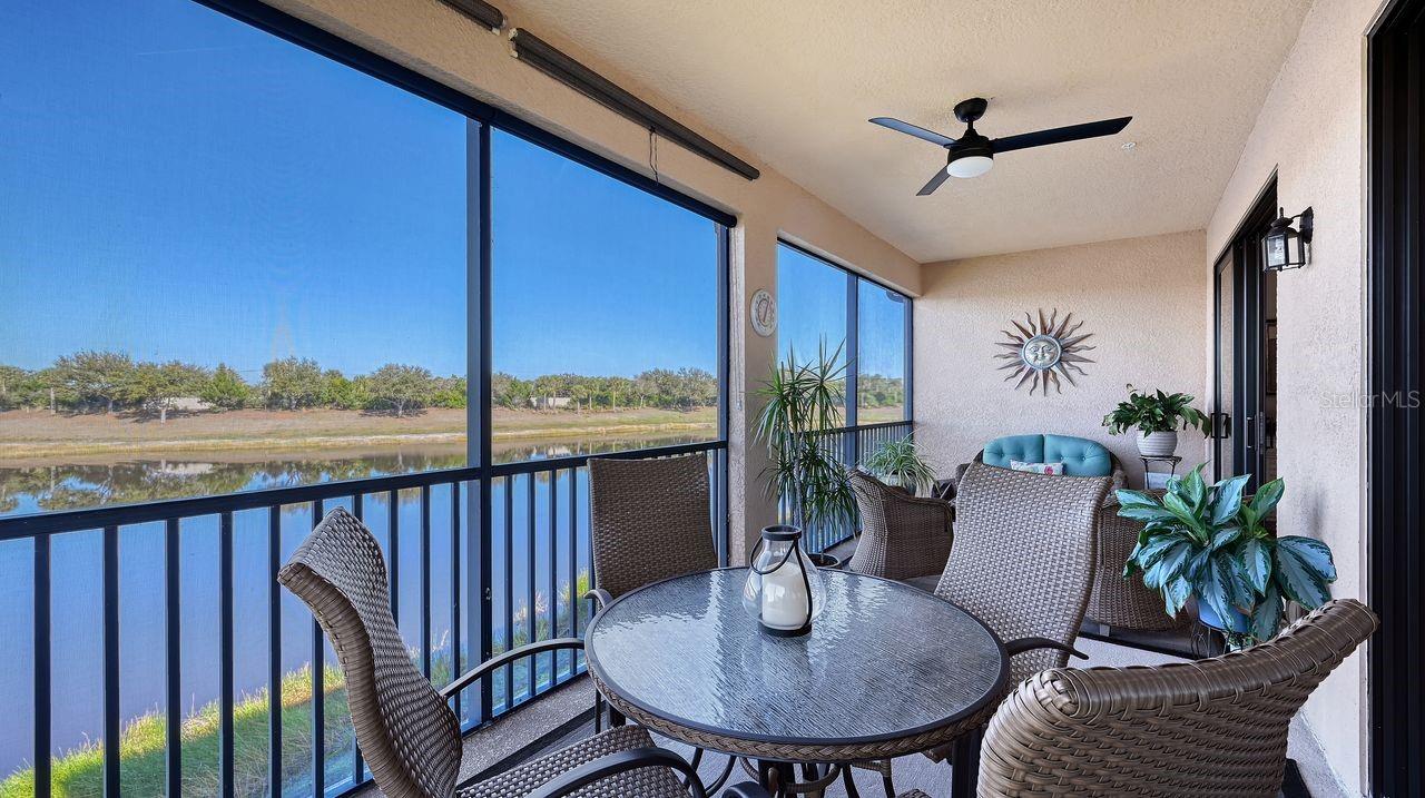 Image 11 of 52 For 23149 Banbury Way 201