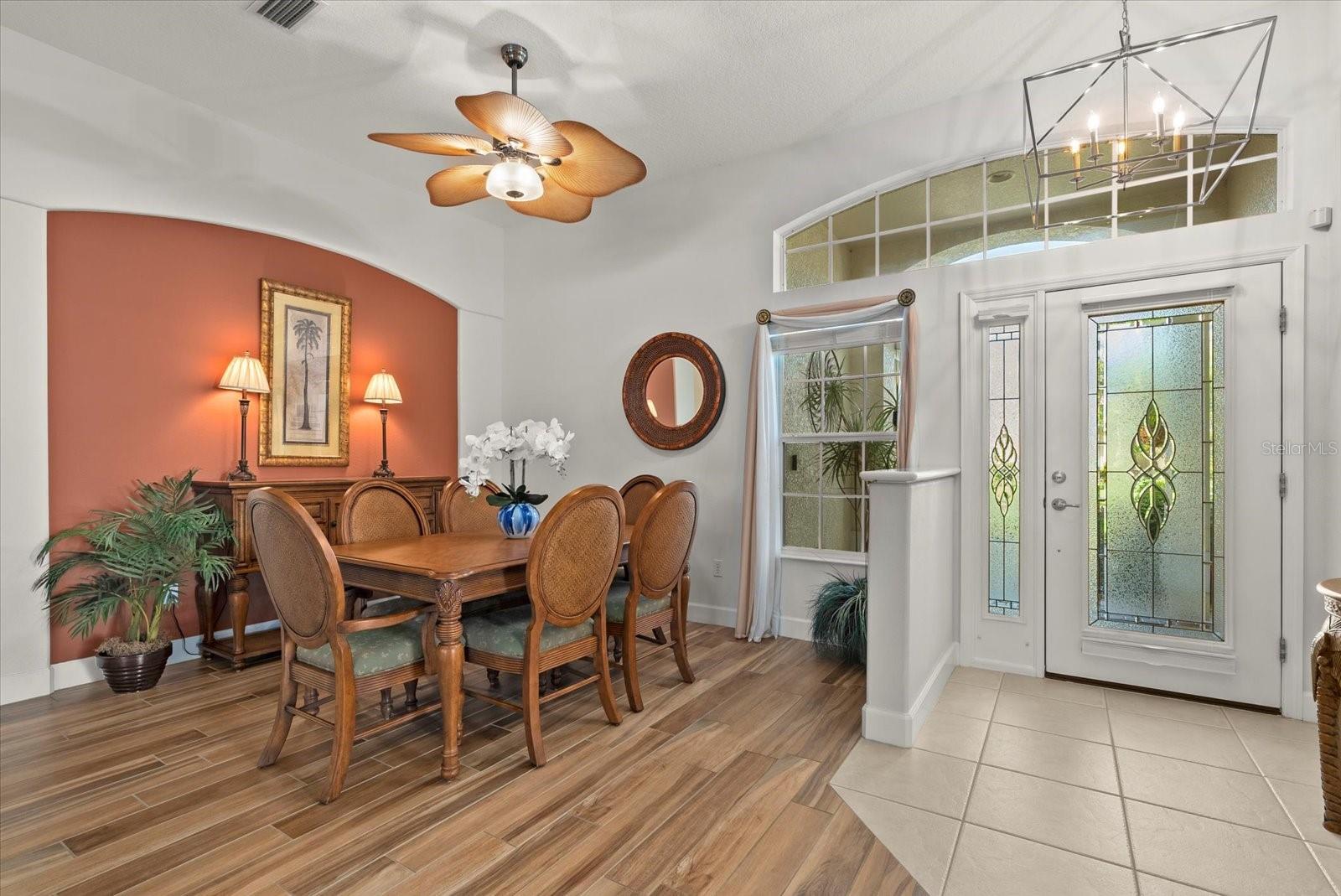 Image 7 of 44 For 11383 Dancing River Drive