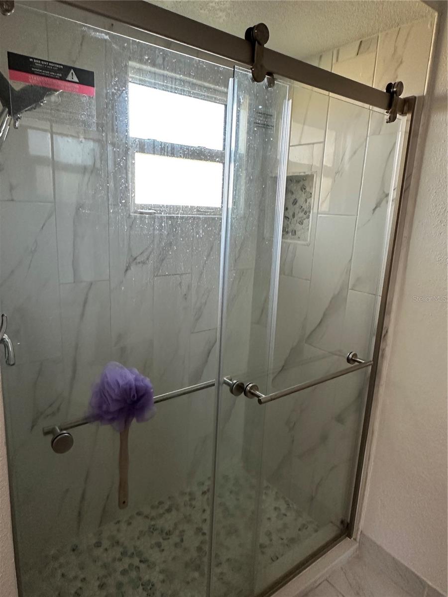 Image 42 of 67 For 1181 Larchmont Drive