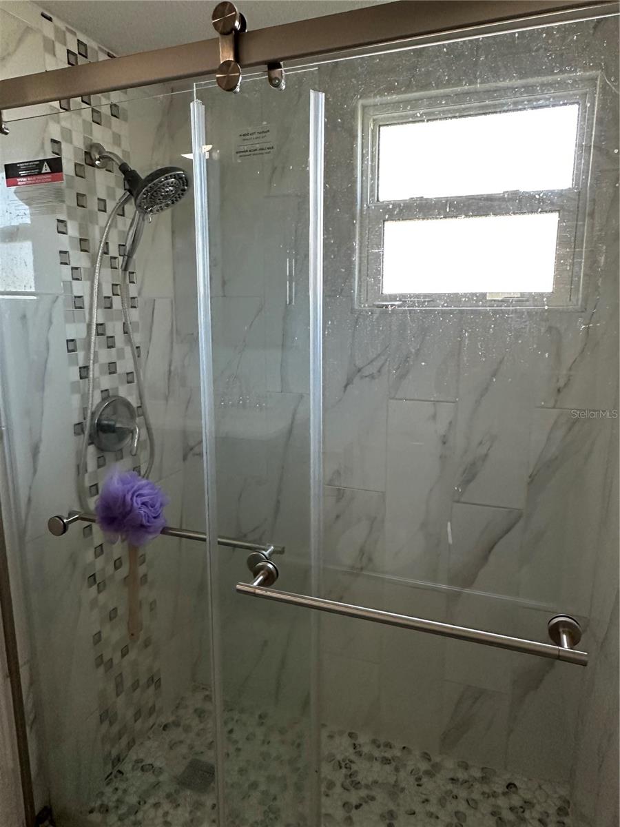 Image 43 of 67 For 1181 Larchmont Drive