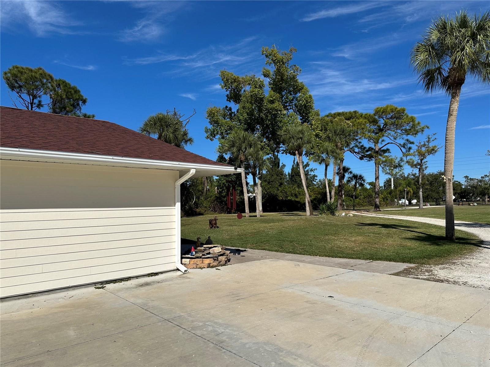 Image 59 of 67 For 1181 Larchmont Drive