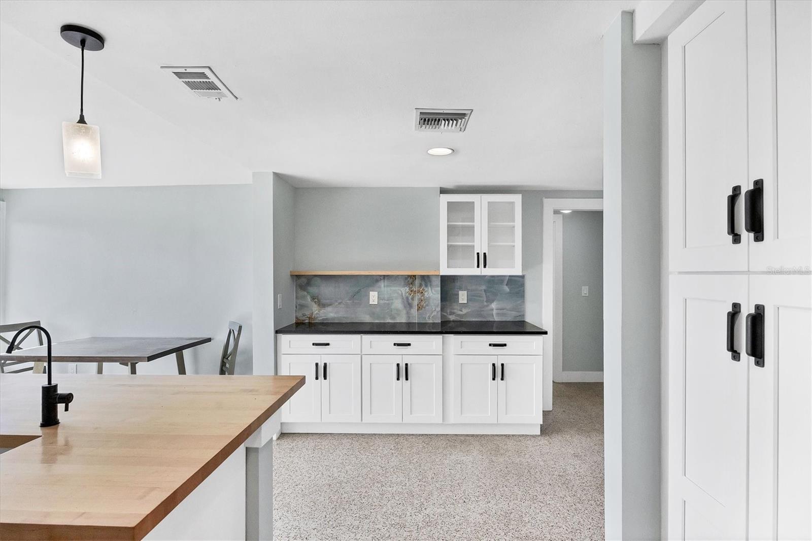 Image 17 of 36 For 1073 Alston Lane