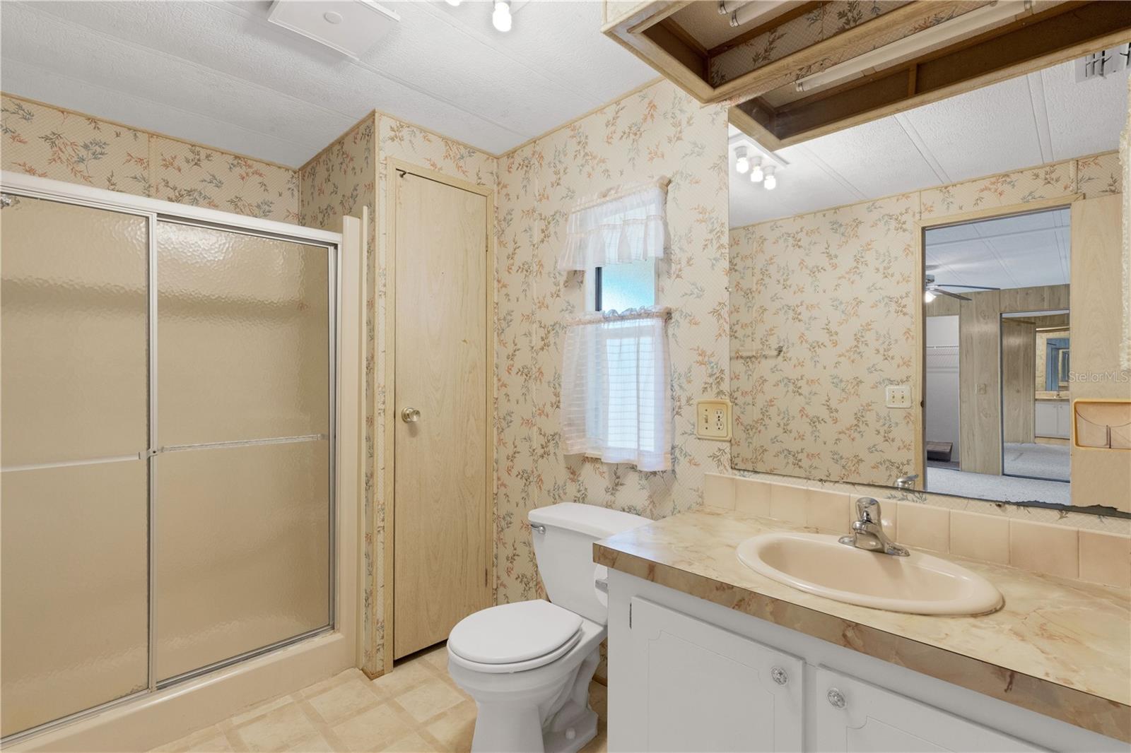 Image 29 of 49 For 357 Longwood Drive