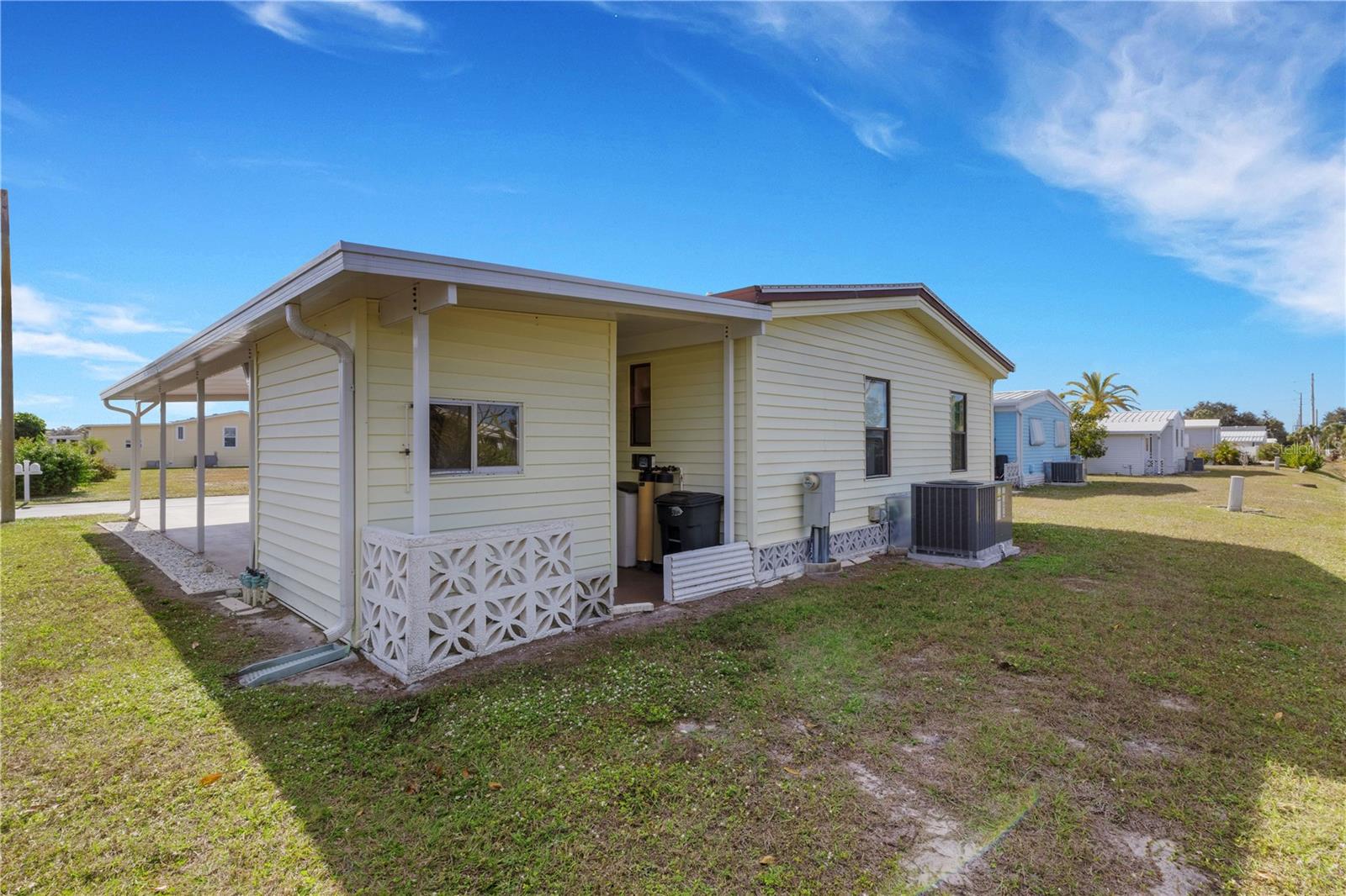 Image 5 of 49 For 357 Longwood Drive