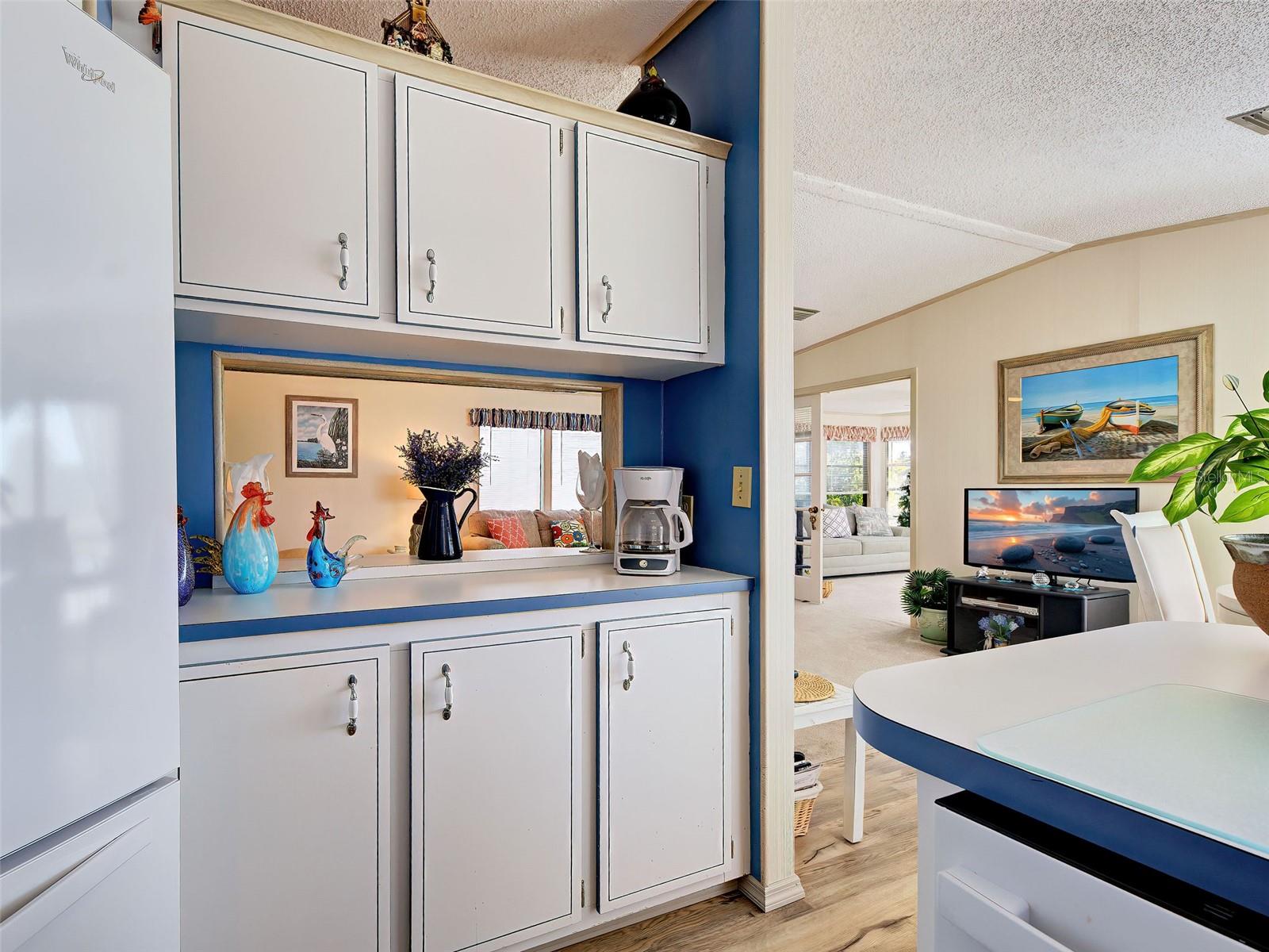 Image 25 of 49 For 3029 Audubon Avenue