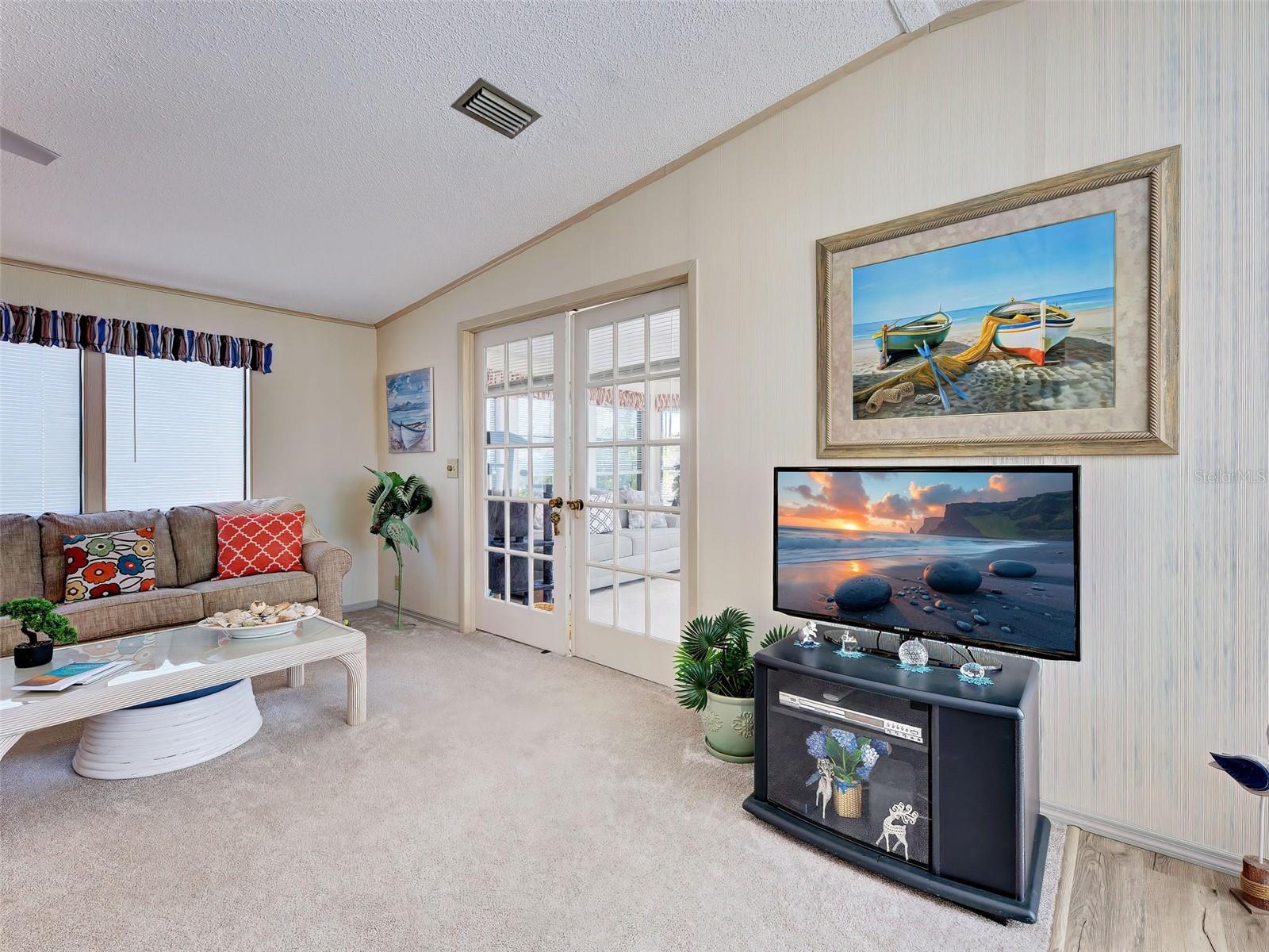 Image 31 of 49 For 3029 Audubon Avenue