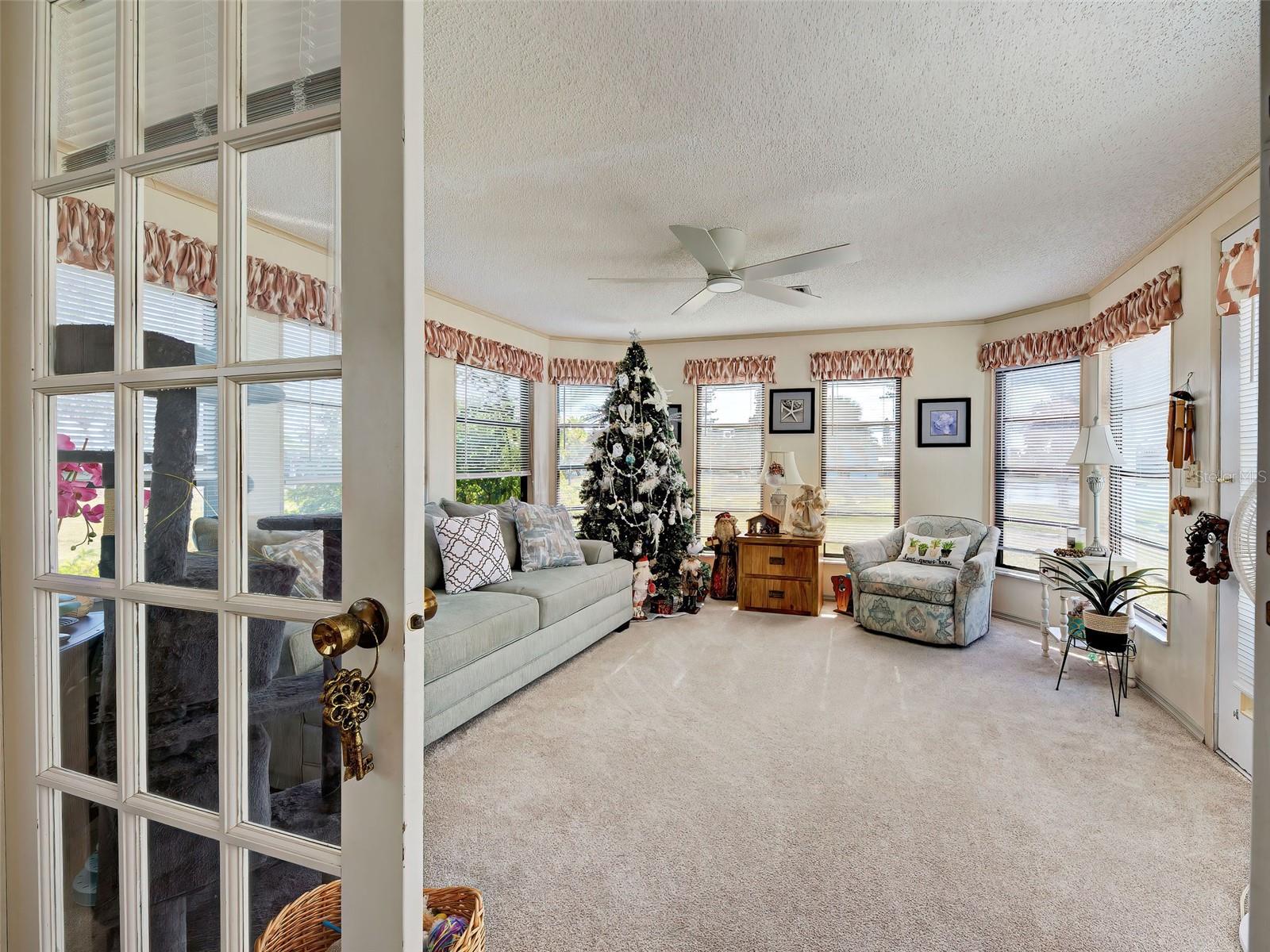 Image 34 of 49 For 3029 Audubon Avenue