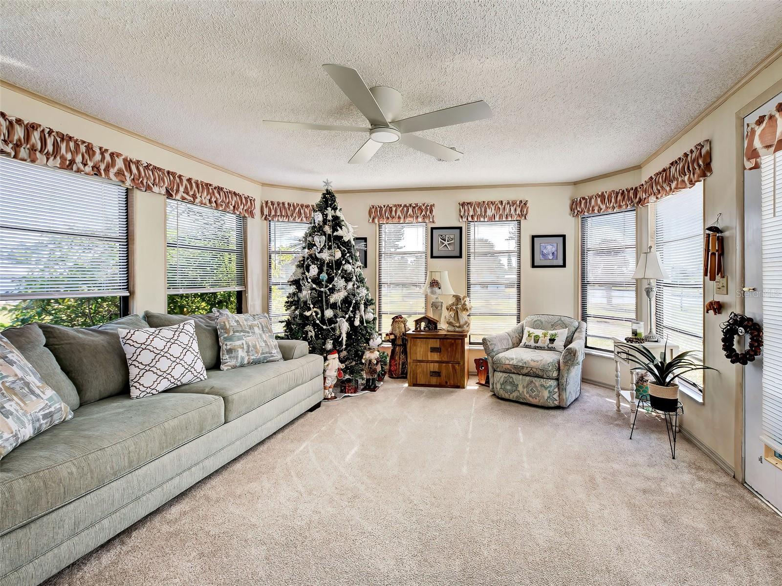 Image 35 of 49 For 3029 Audubon Avenue