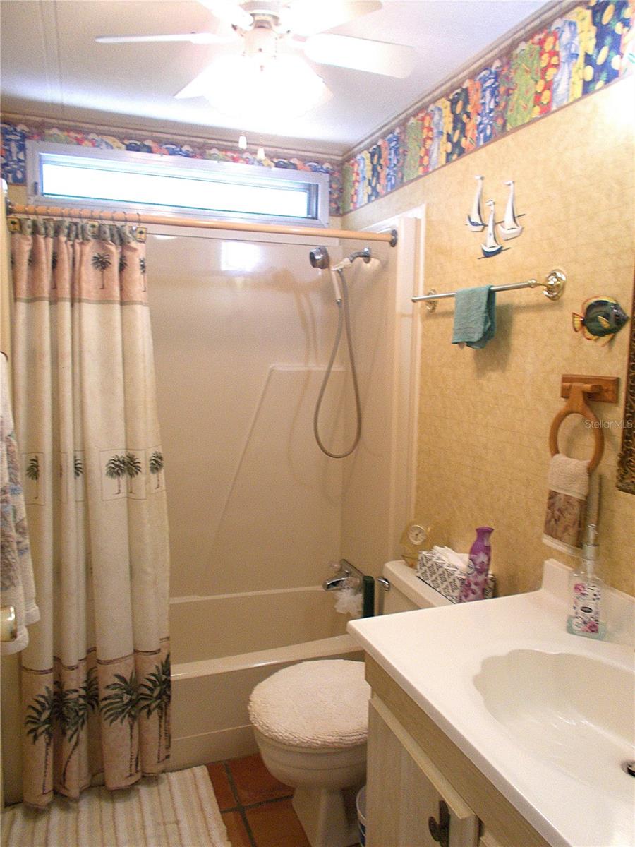 Image 25 of 28 For 506 Walnut Circle