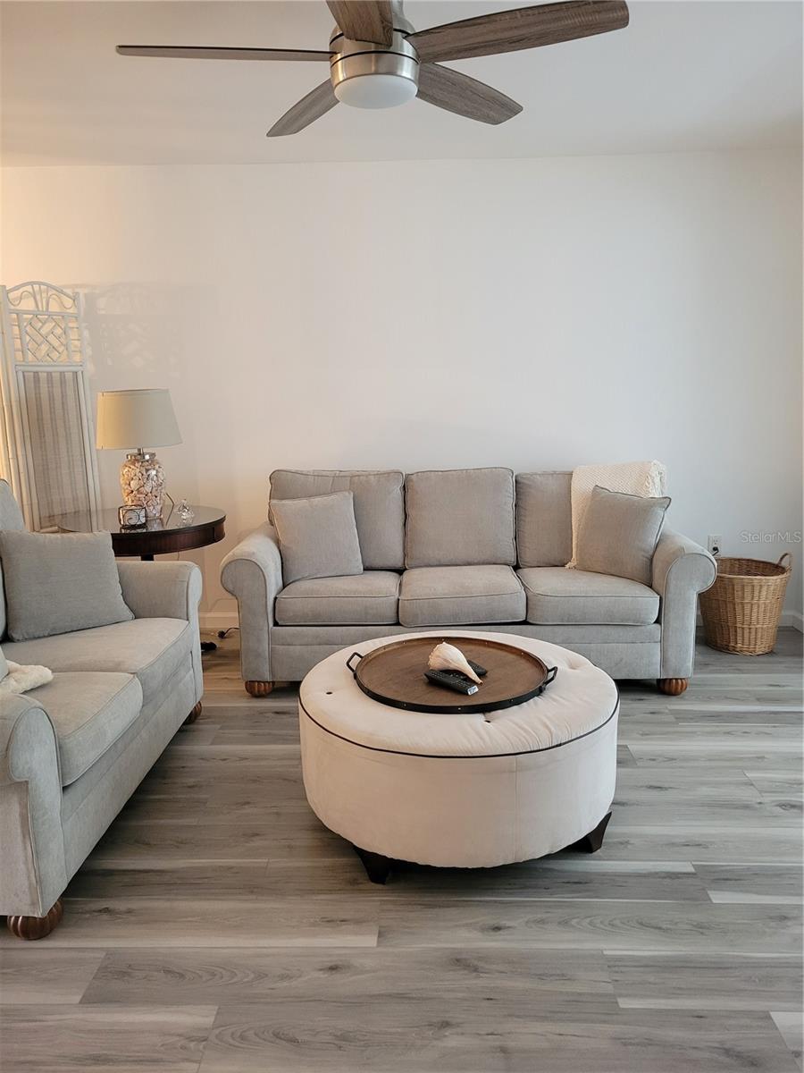 Image 5 of 27 For 220 Santa Maria Street 442