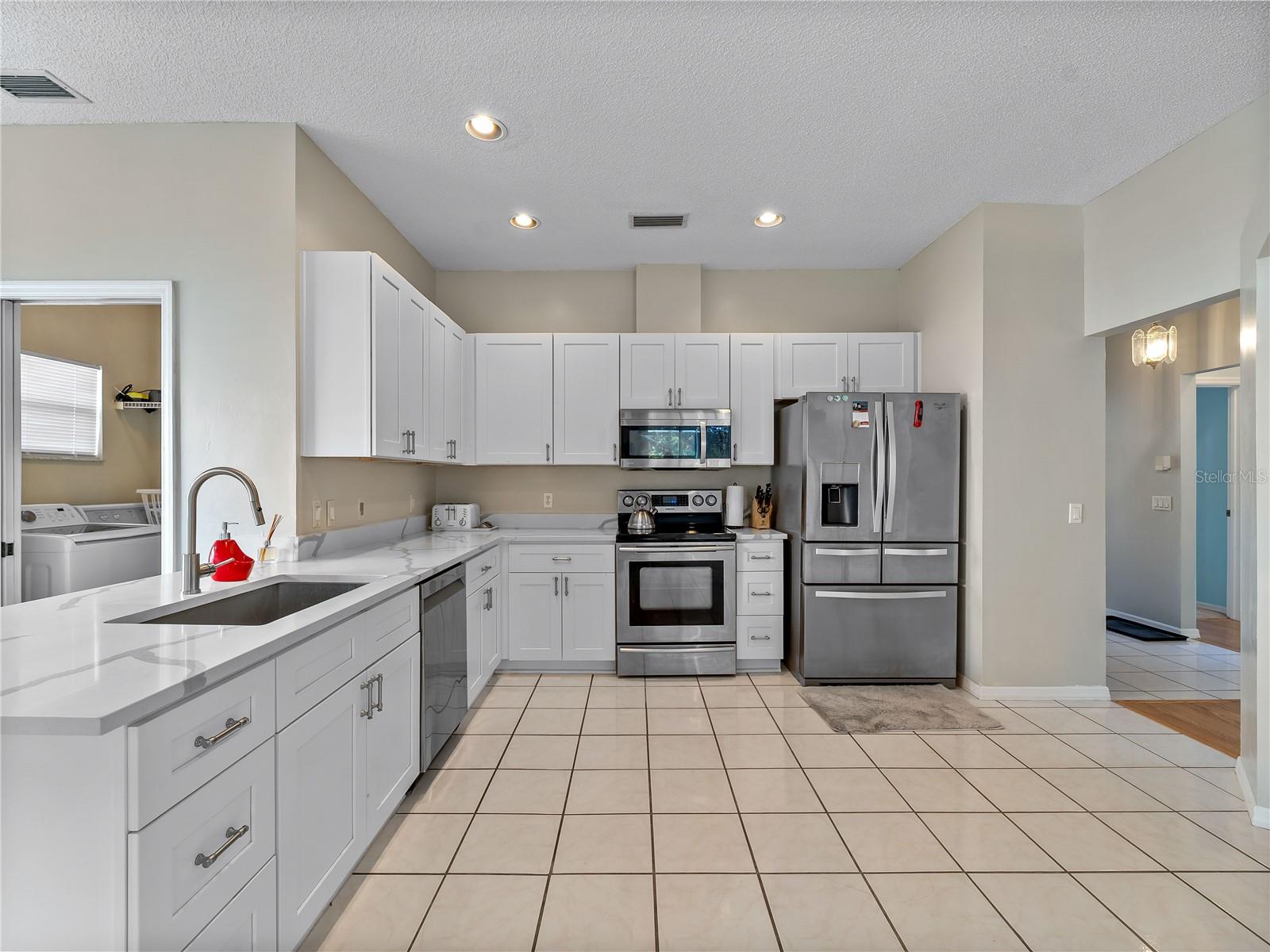 Image 14 of 60 For 4494 Del Sol Boulevard S