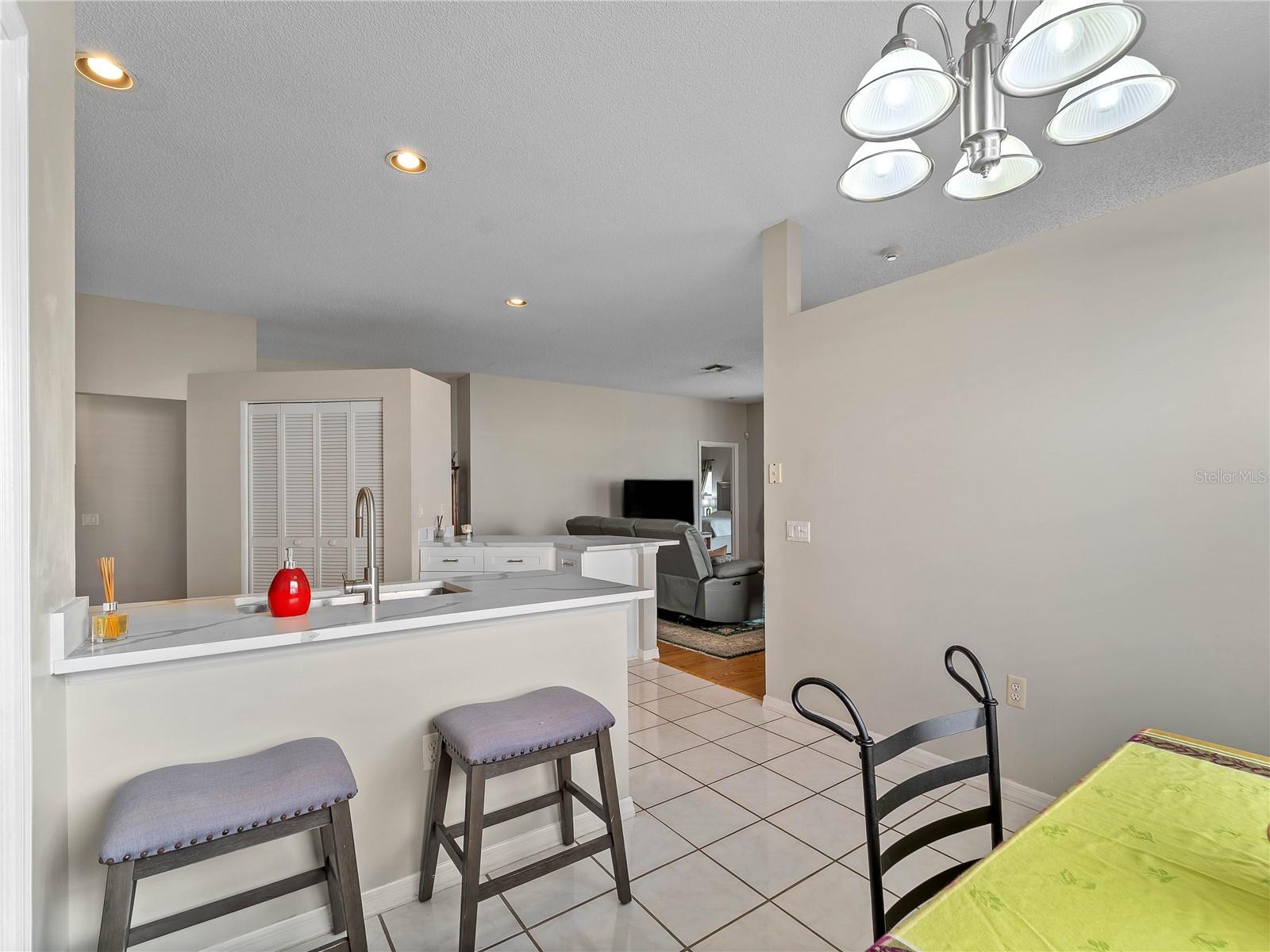 Image 19 of 60 For 4494 Del Sol Boulevard S