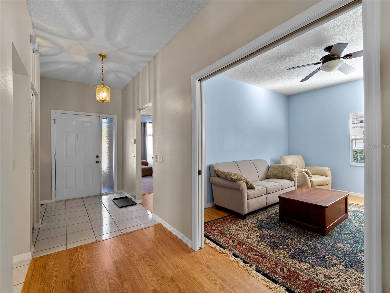 Image 31 of 60 For 4494 Del Sol Boulevard S